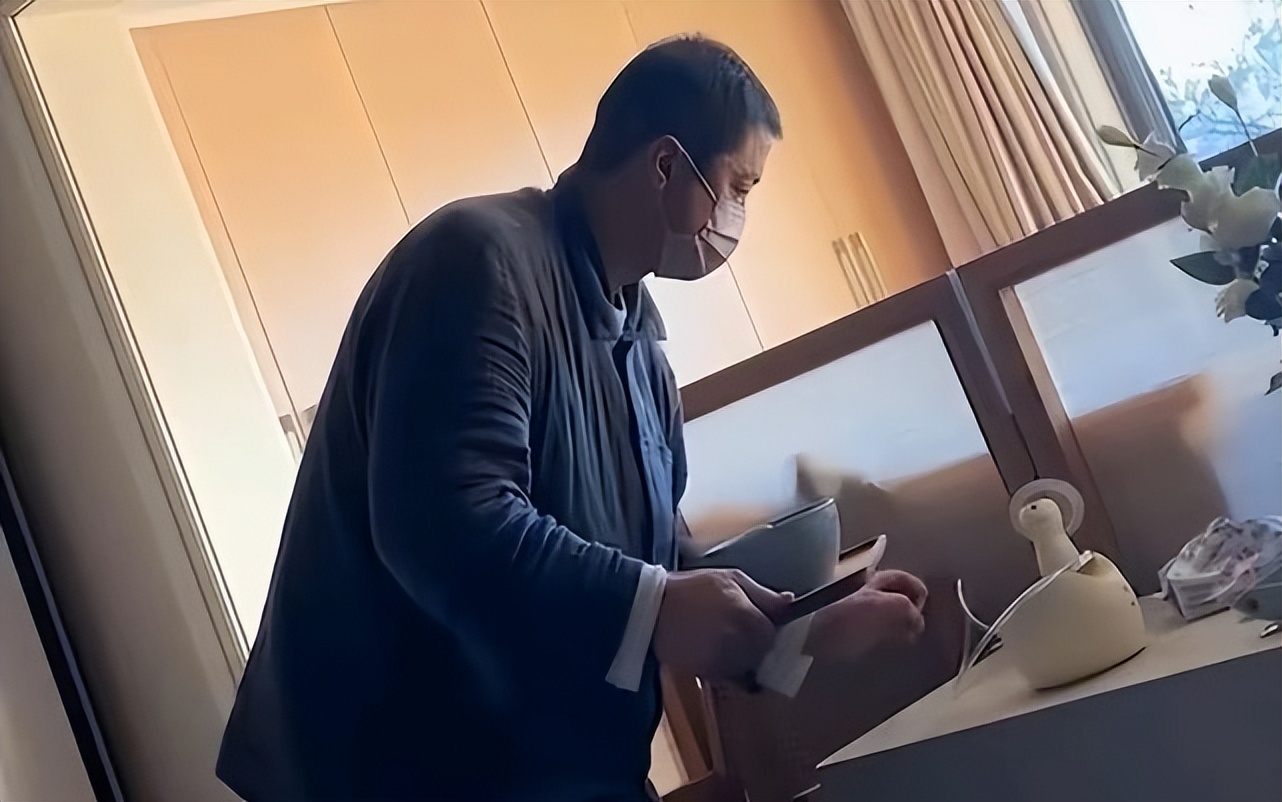 赵本山女儿球球生气,赵本山女儿球球发脾气