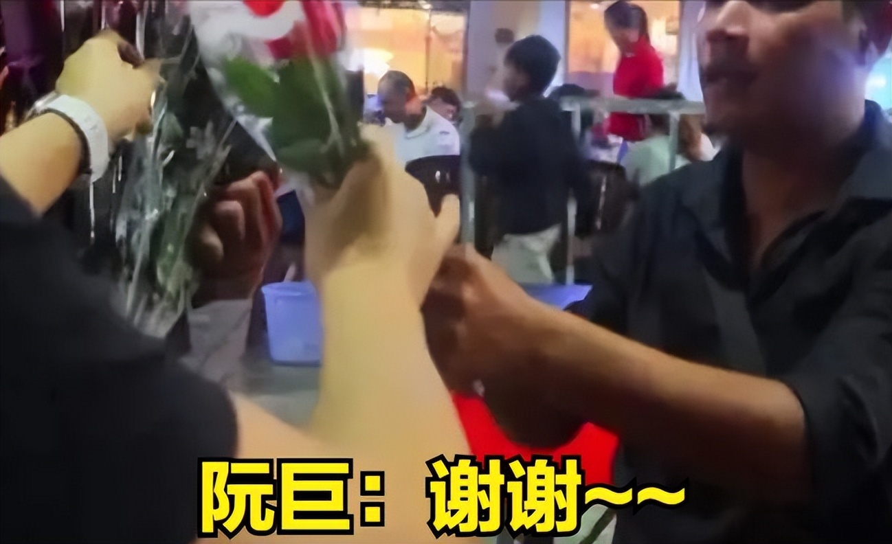 陈思诚曼谷庆生照片,陈思诚泰国片段