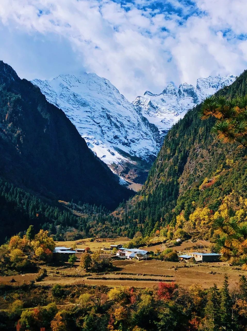 中国十大最自虐徒步路线,中国十大经典徒步线路