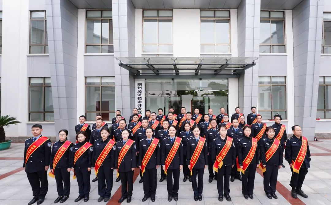 省公安厅爱警暖警十条措施,公安暖警爱警工作措施助力复工