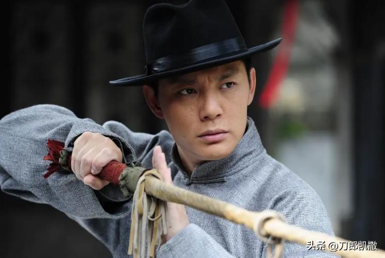 我是特种兵退役十年,我是特种兵13年后重回部队