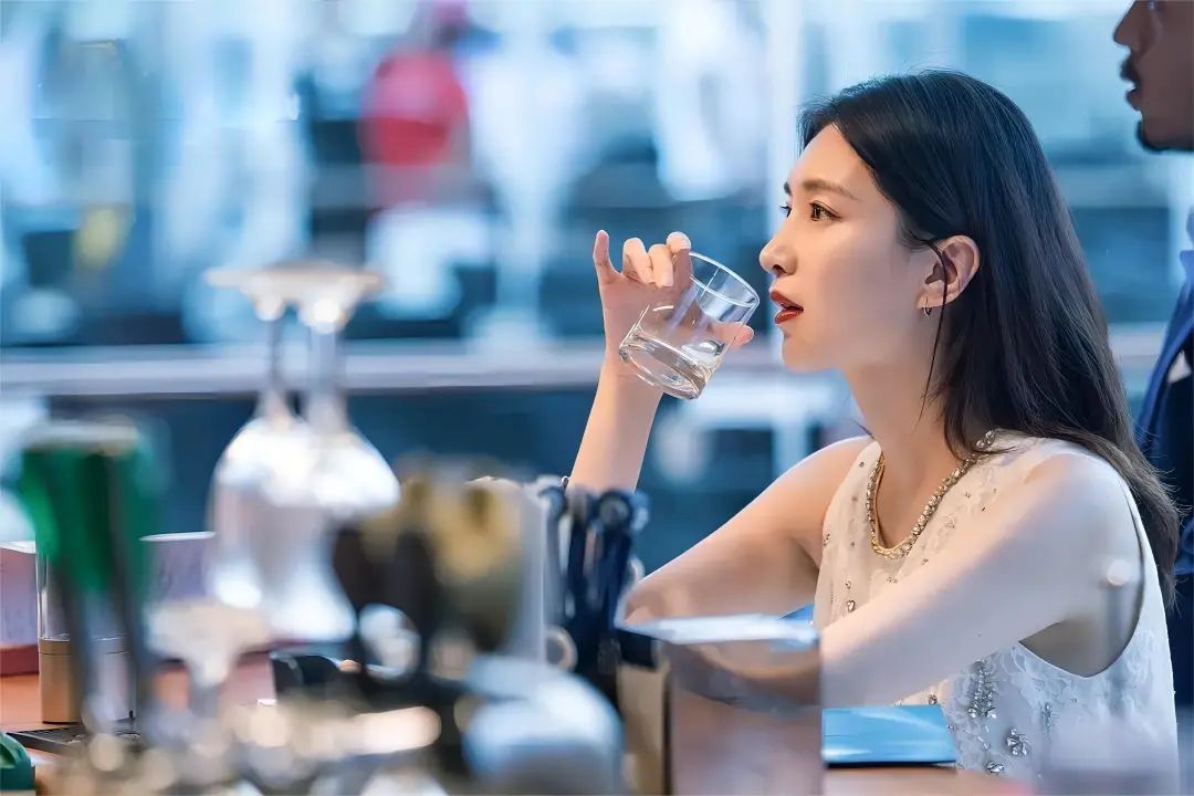 三得利低糖乌龙茶18瓶,三得利乌龙茶和买的乌龙茶一样