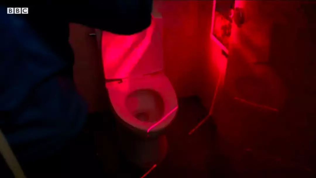 窥淫癖危害蔓延韩国社会，韩国旅游必备，隐藏摄像头探测器