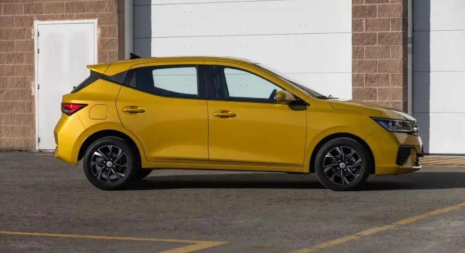 全新雪佛兰爱唯欧曝光，由五菱代工，颜值还不错！