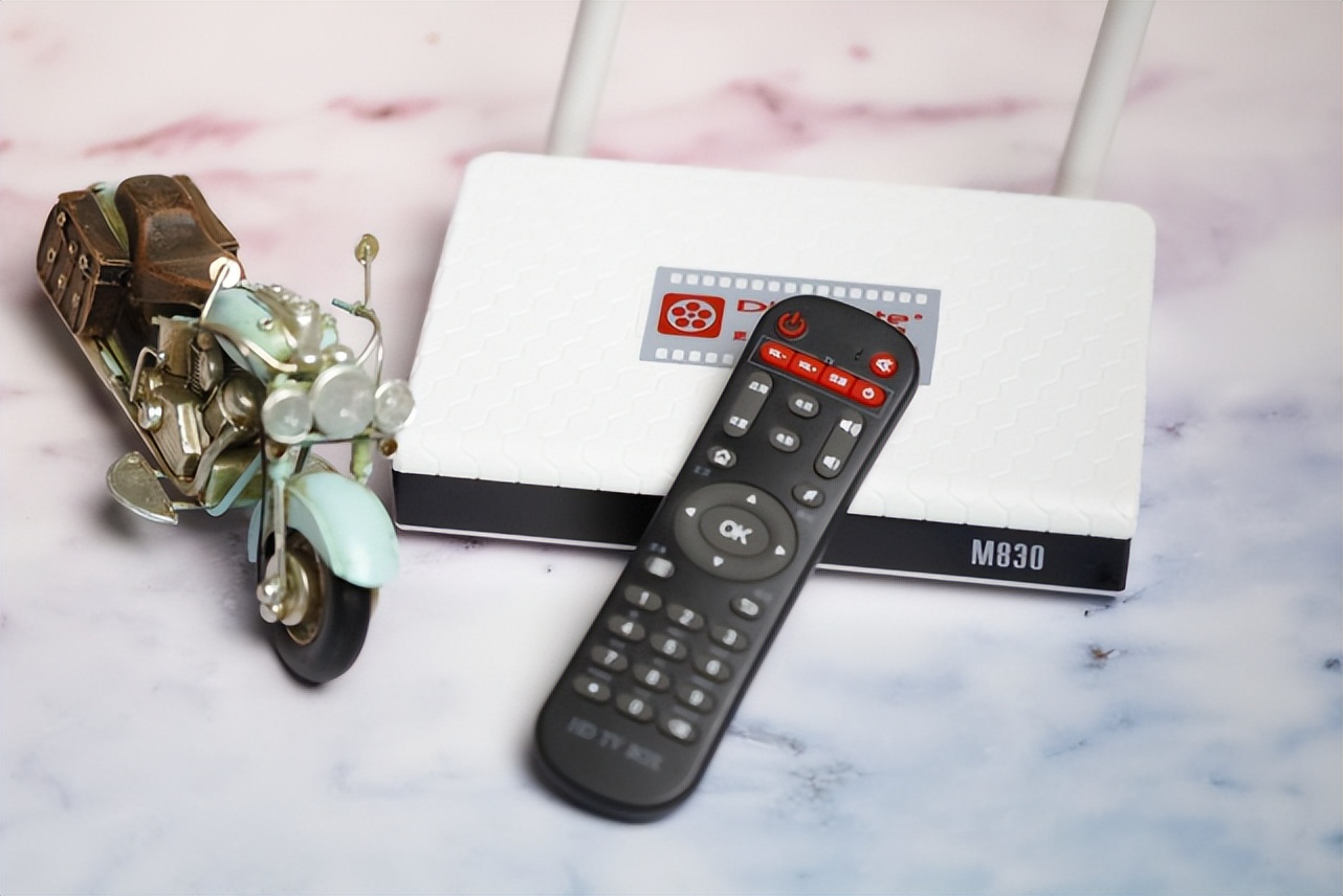 哪一款电视盒子好用实惠,网络电视盒子推荐哪个牌子