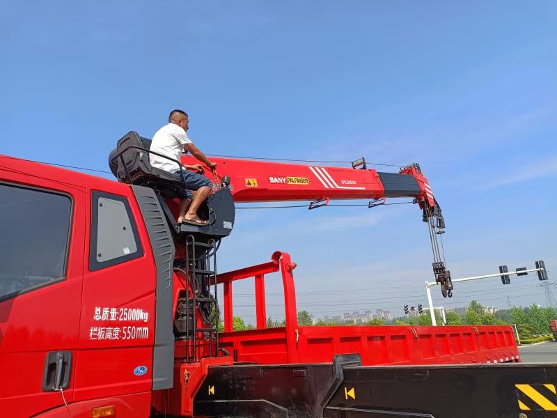 中联12吨随车吊新车价格一览表,三一十五吨随车吊价格