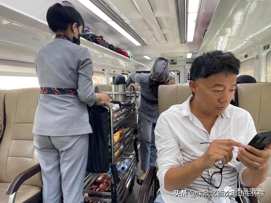 印尼进口中国火车车厢,印尼火车与高铁不一样