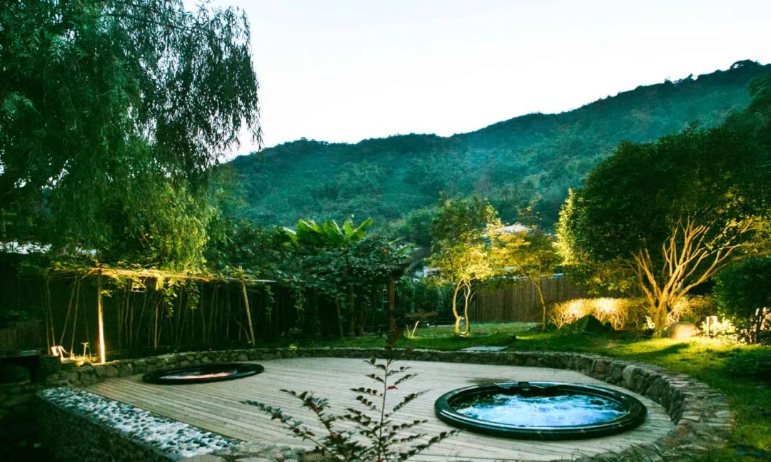 莫干山民宿泡温泉,莫干山温泉雪景民宿