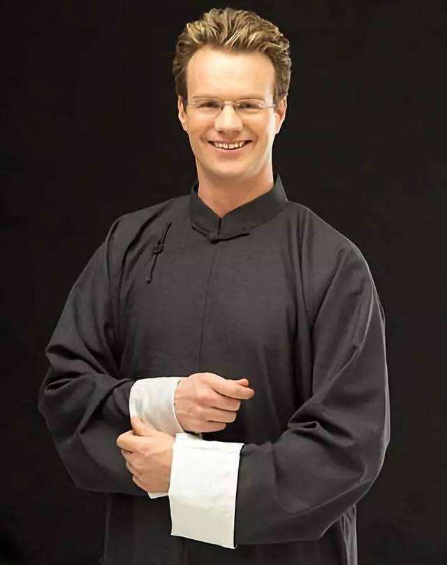 外国人在国内如何买房,人在国外怎么办理国内买房贷款