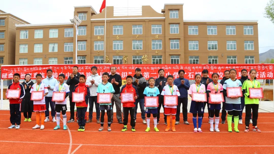 少年足球现场,少年足球队在线播放