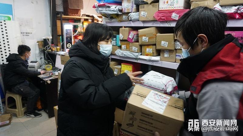 快递小哥过年不回来,快递小哥没把快递送到家怎么办