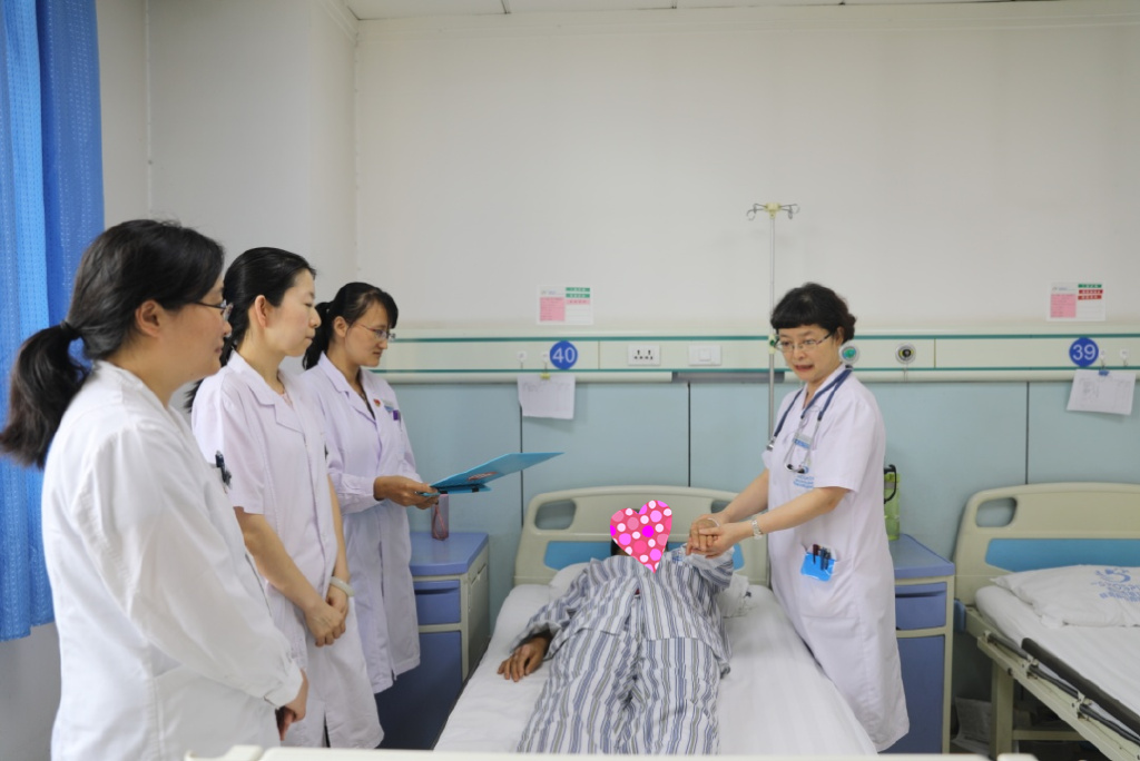 西安市第五医院风湿病医院骨质疏松病区主任宋欣丽