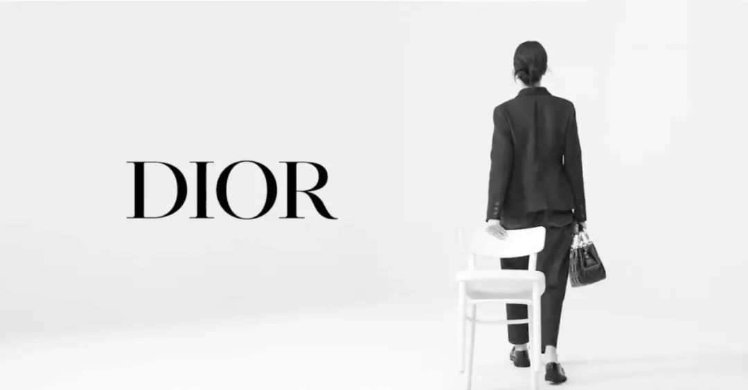 5折了还叫奢侈品，这不是打脸吗？LVMH“丑拒”代购