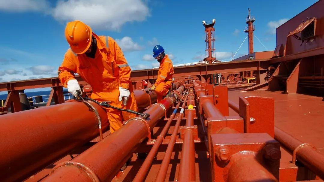 世界杯足球场维护,世界杯火热进行