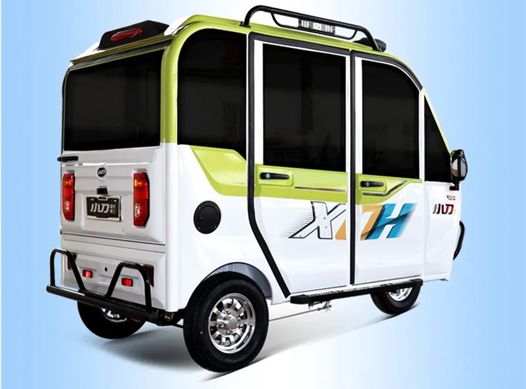 小刀全封闭三轮车新款续航多少,小刀电动三轮车最新款