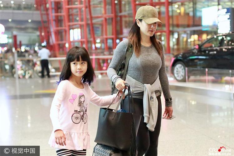 杨晨的爱情故事（1/10）