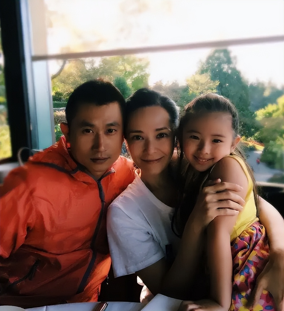 香港港姐郭羡妮嫁给穷人,港姐郭羡妮的幸福生活