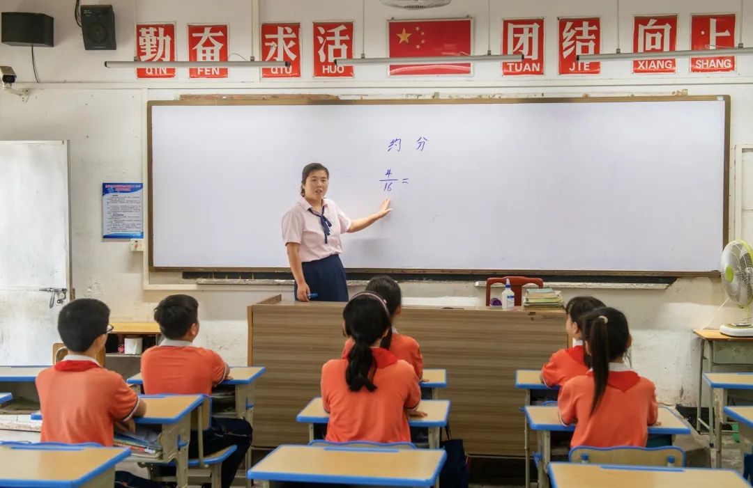 劳动工人最美,劳动最美工人