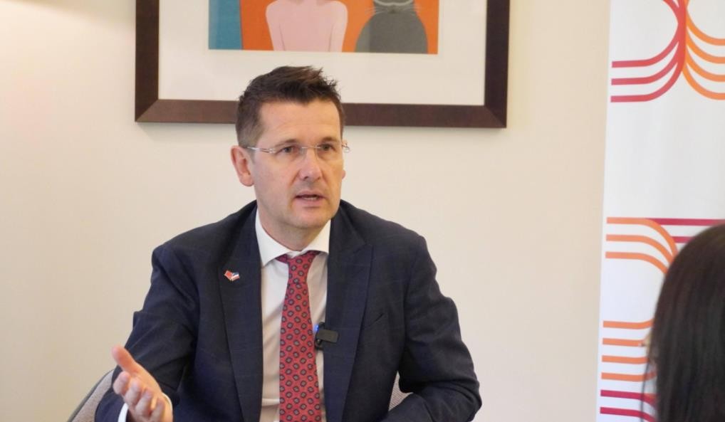 荷兰光刻机巨头谈中国光刻机,荷兰向中国出售光刻机最新消息