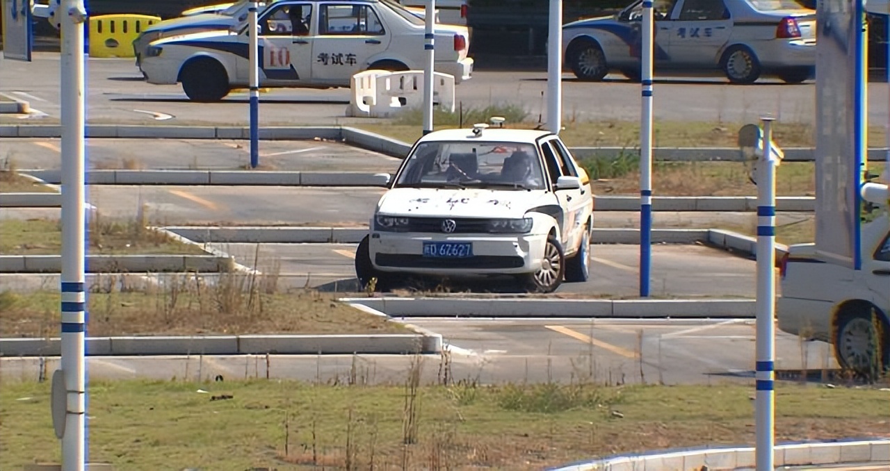 科目二挂科第二次还需要走全程吗,科目2可以挂科几次