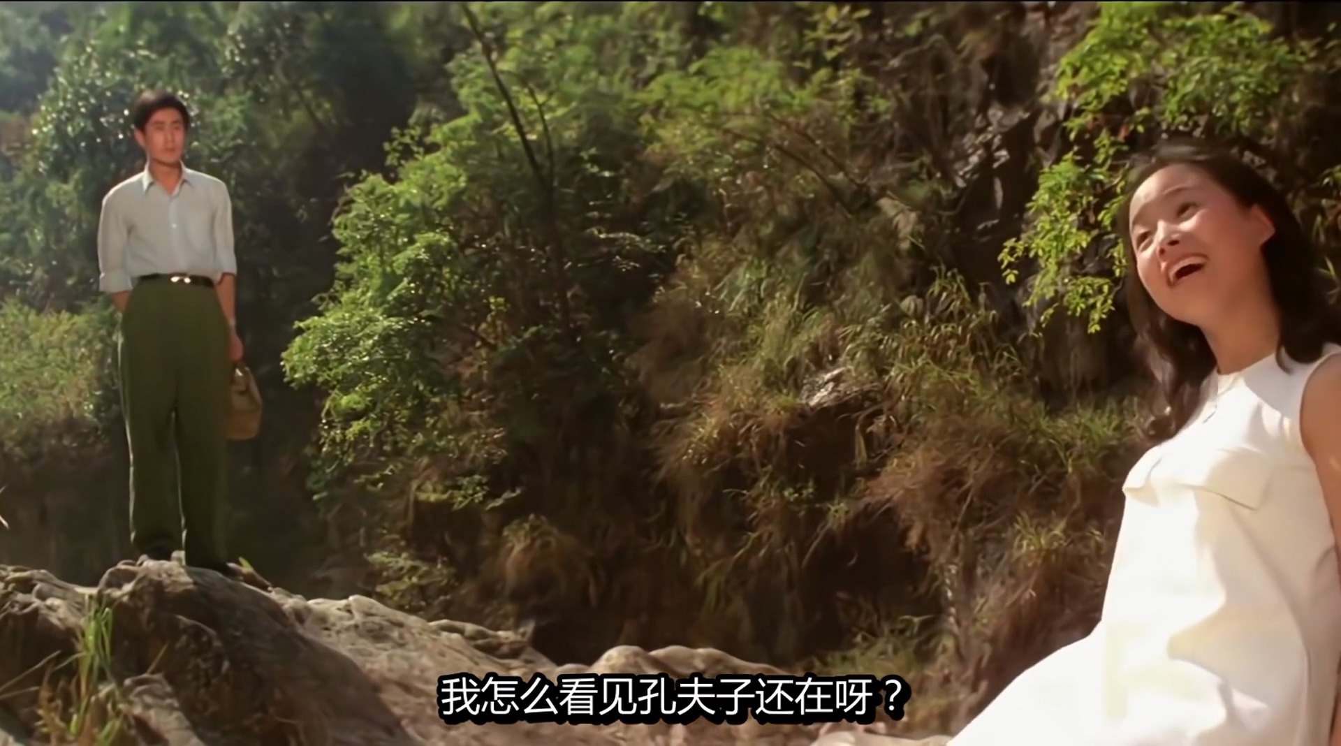 80年代一部爱情电影庐山恋,爱情经典电影庐山恋佳片欣赏