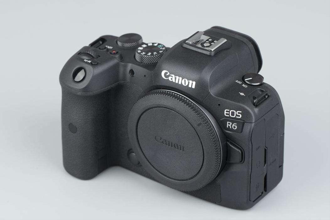 索尼尼康佳能入门相机推荐,佳能尼康索尼最新款