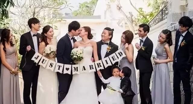 离异父母如何优雅出席子女婚礼？实用建议大公开！