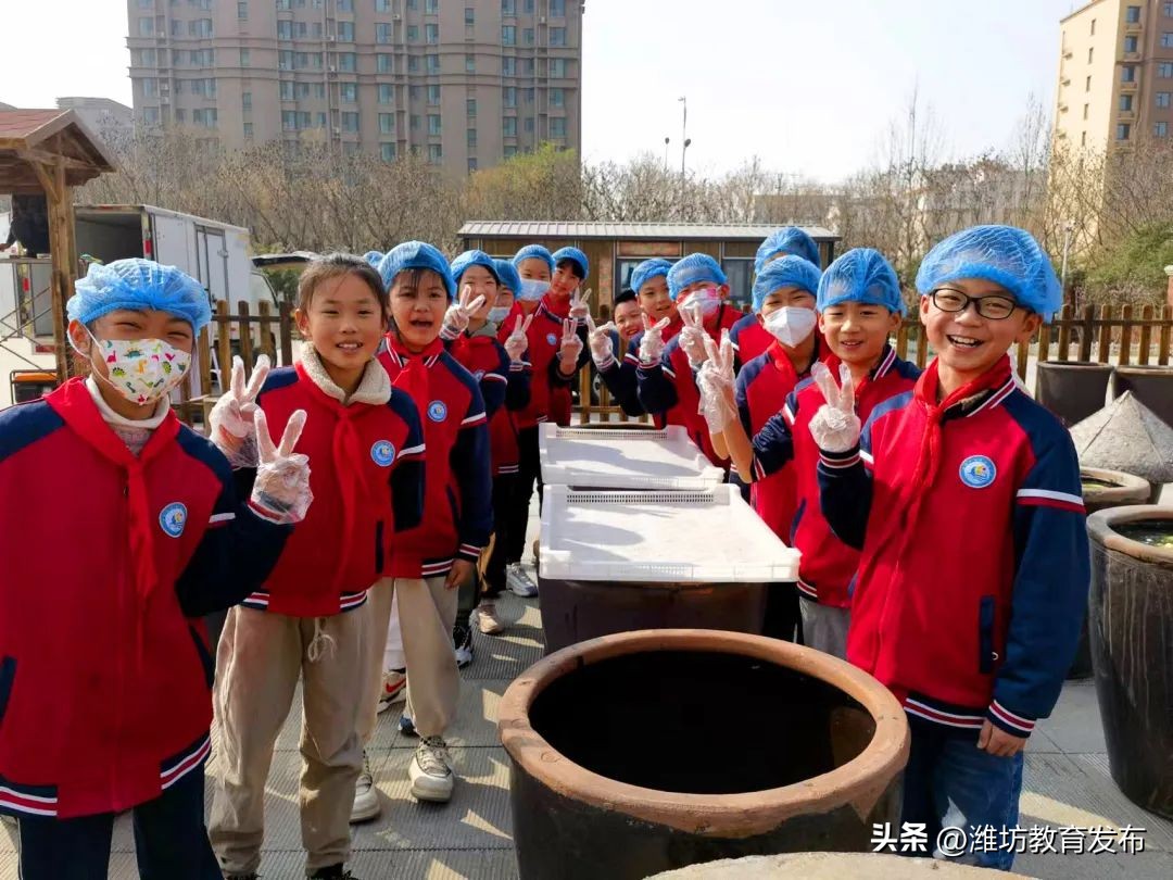 新闻周播报完整版,新闻播报周播