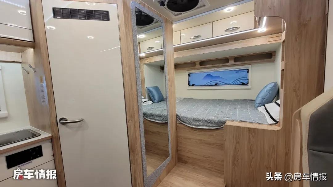 国产房车最顶级6x6自动挡房车,房车6.5t最新款