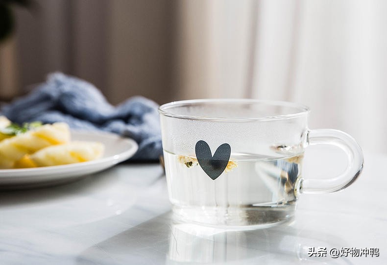 高颜值水杯让你一天喝八杯水,高颜值水杯让你每天喝够八杯水
