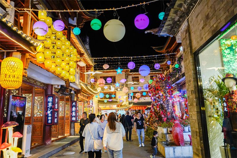 【过大年游大理】和许红豆一起，来一场治愈的“有风之旅”