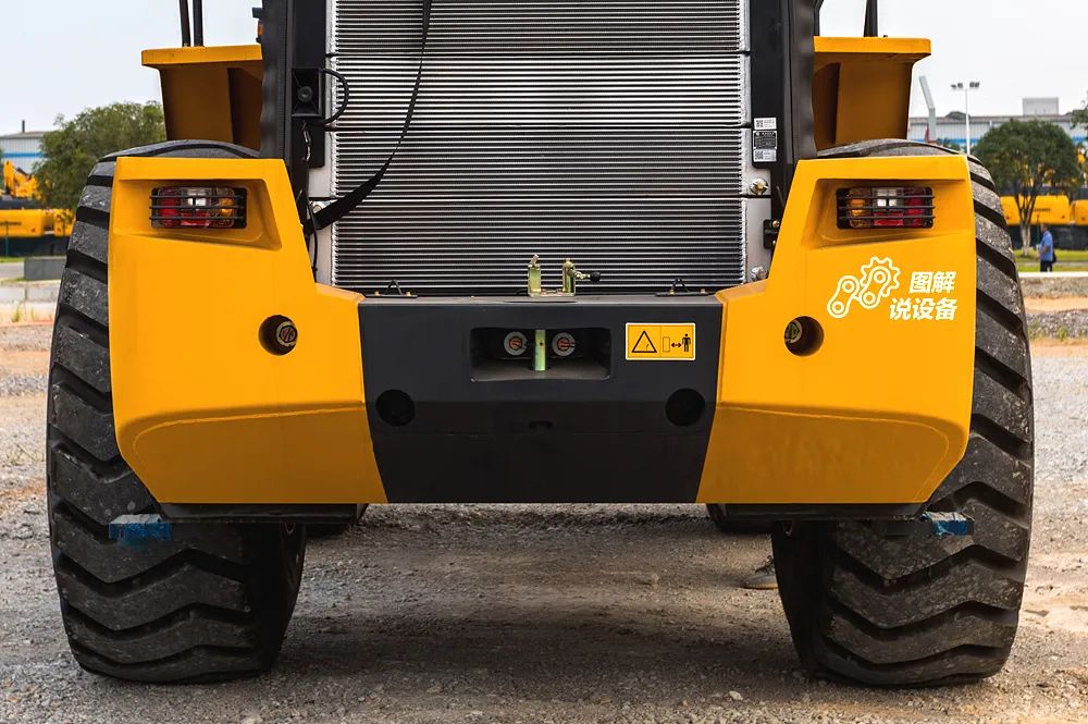 新款柳工装载机结构图与修理视频,柳工862h装载机工作视频