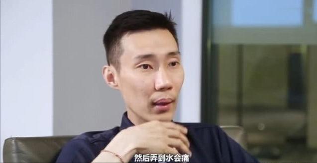 李宗伟患癌后复出视频,李宗伟早期鼻癌症状