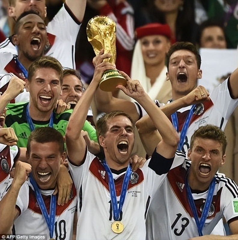 世界杯历届最佳新秀阵容,18年世界杯梅罗双双出局