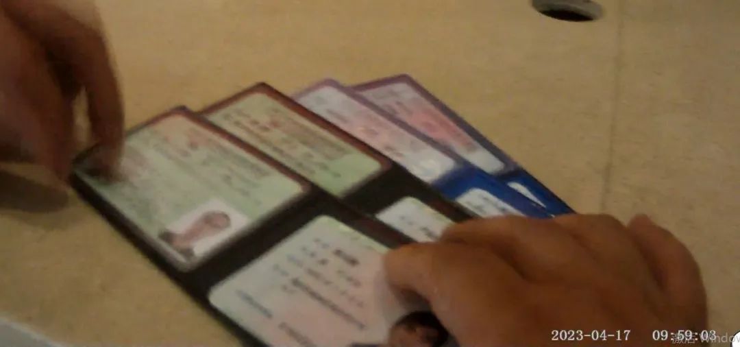 帮别人扣驾照有什么处罚,帮别人扣驾驶证有什么处罚