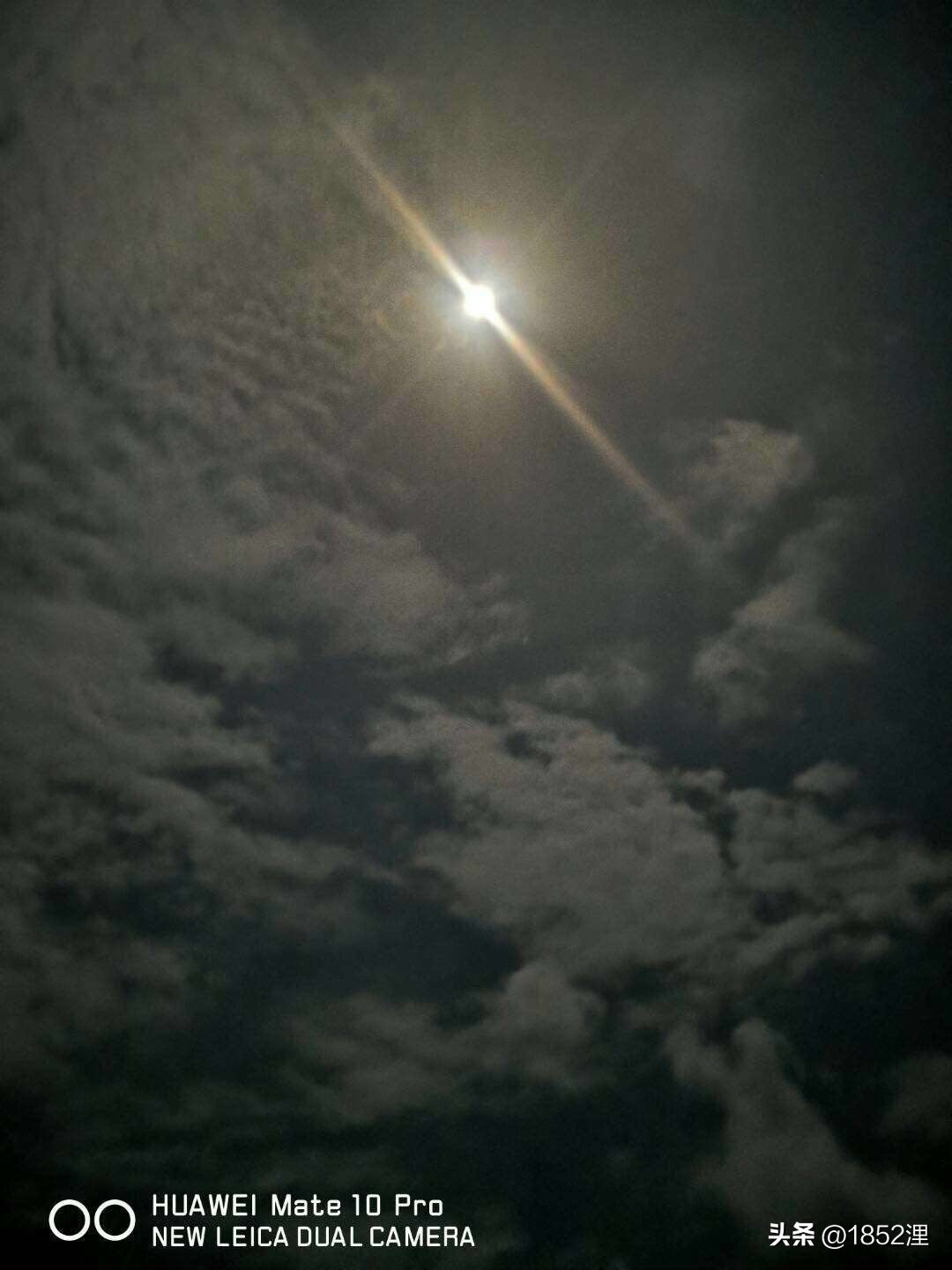 每晚11点船长都能准时收到一则同样电话号码发来的恐吓短信!