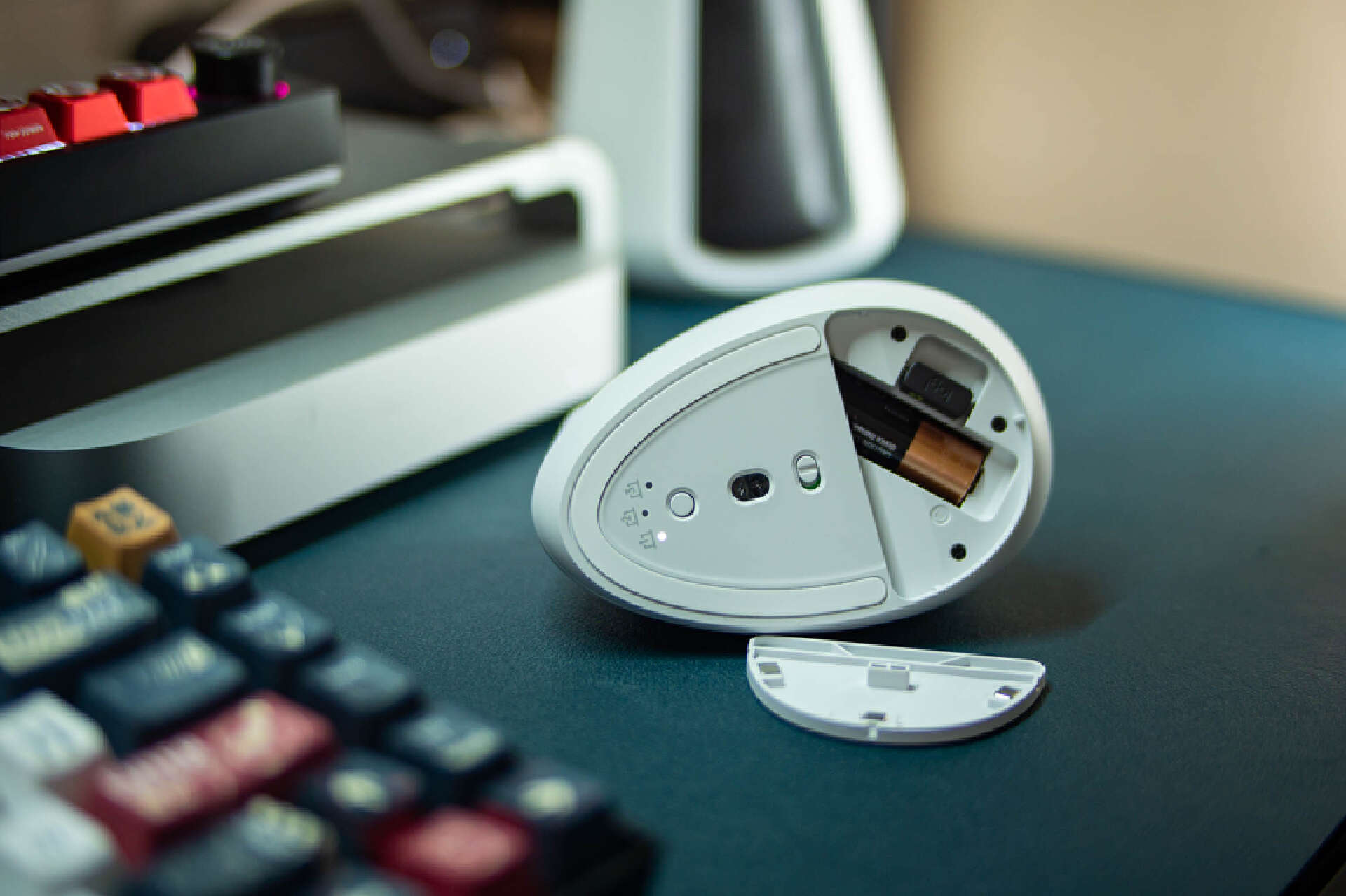 罗技垂直鼠标lift好用吗,罗技lift人体工学垂直鼠标