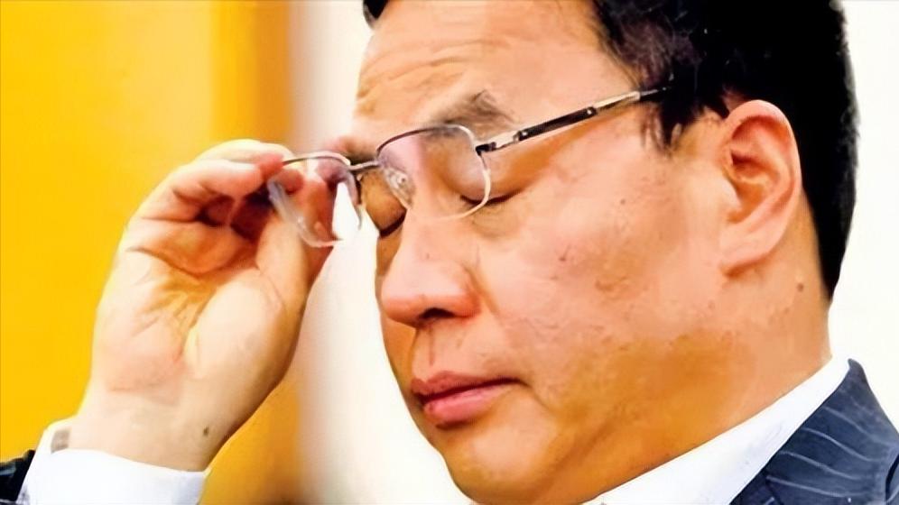 汉能集团李河君低调发家史,汉能集团最新掌舵人