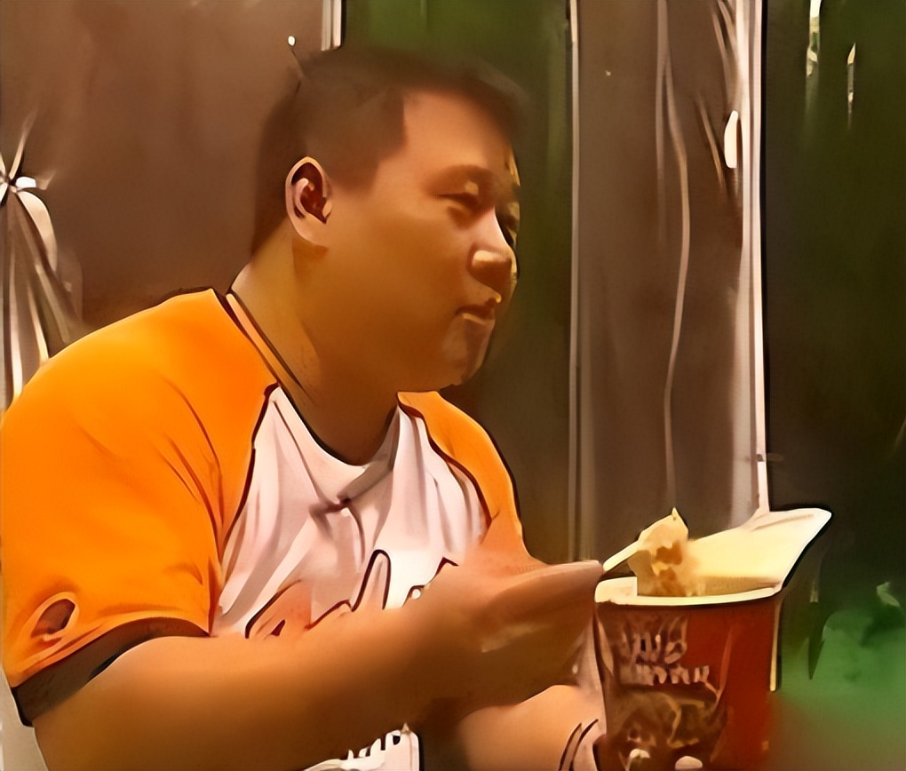 岳云鹏为什么能成为德云一哥,岳云鹏成长道路之逆袭德云一哥