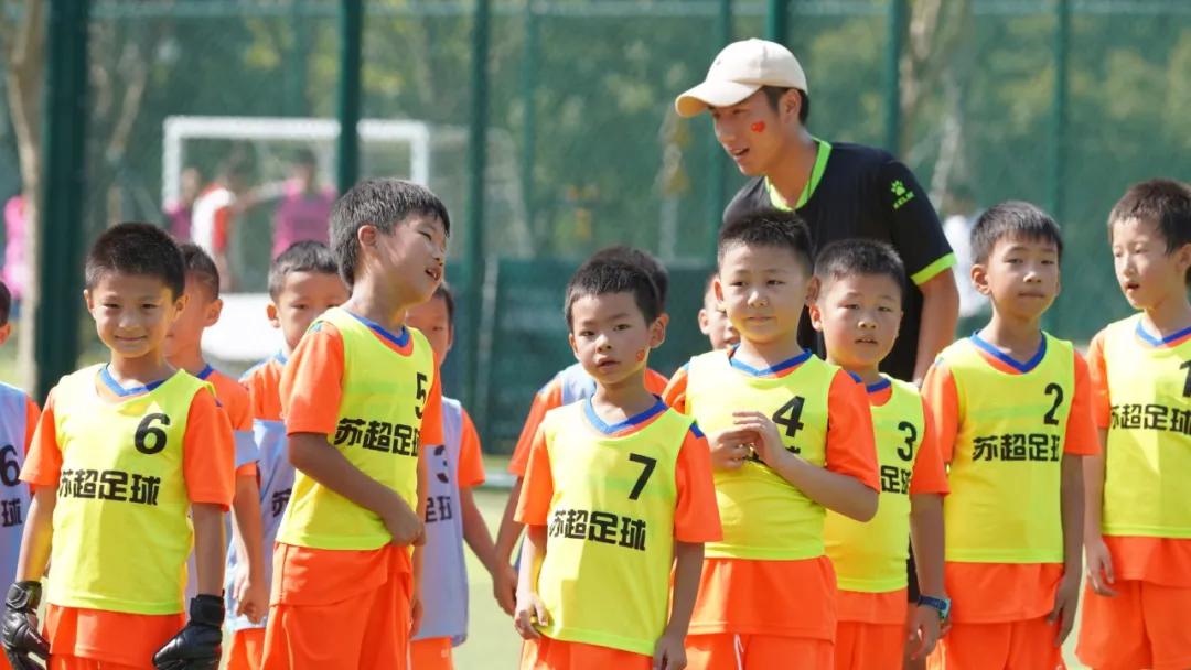 苏奥旱地冰球,苏奥篮球训练营