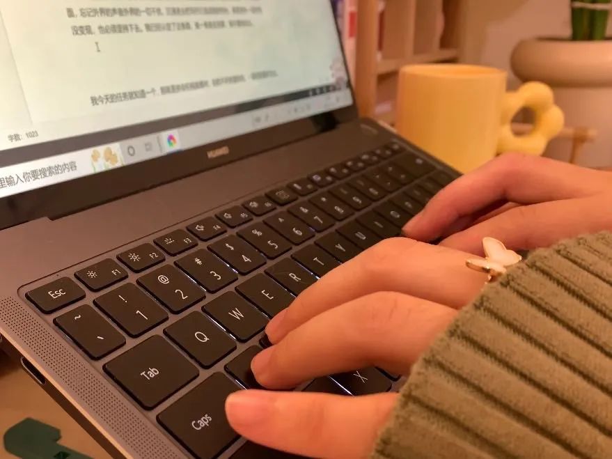 新手怎么做自媒体写作工作呢,怎么在自媒体上写作赚钱