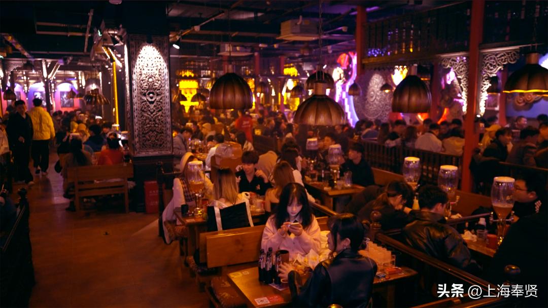 想与世界一起碰杯？奉浦这些酒馆值得你打卡~