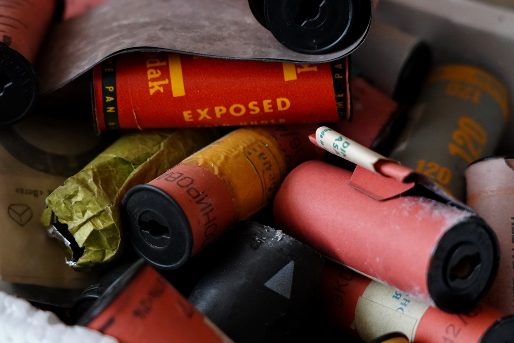 谈胶卷与胶卷暗盒收藏:过期的胶卷也有人要,或许还能卖个好价钱