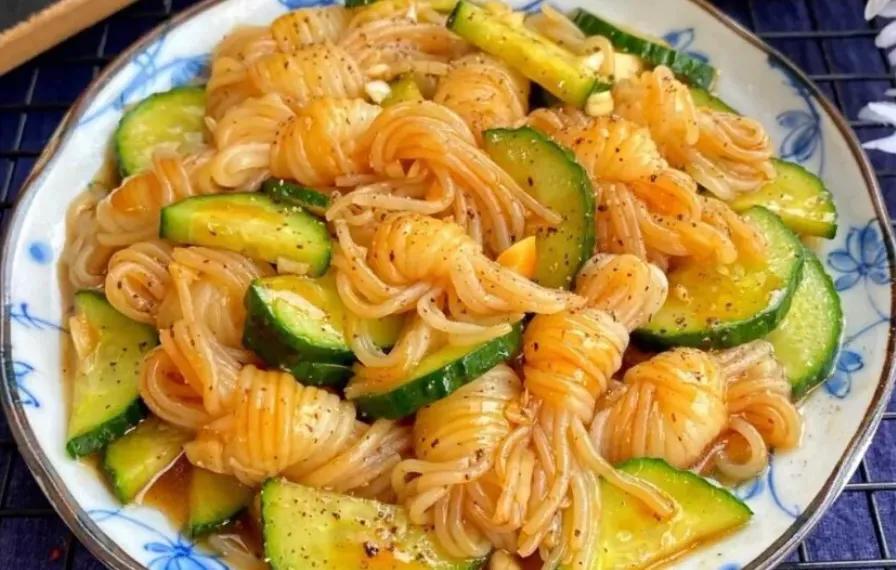 减肥必备的十大低卡减脂菜,减肥低脂低卡减肥最快的菜