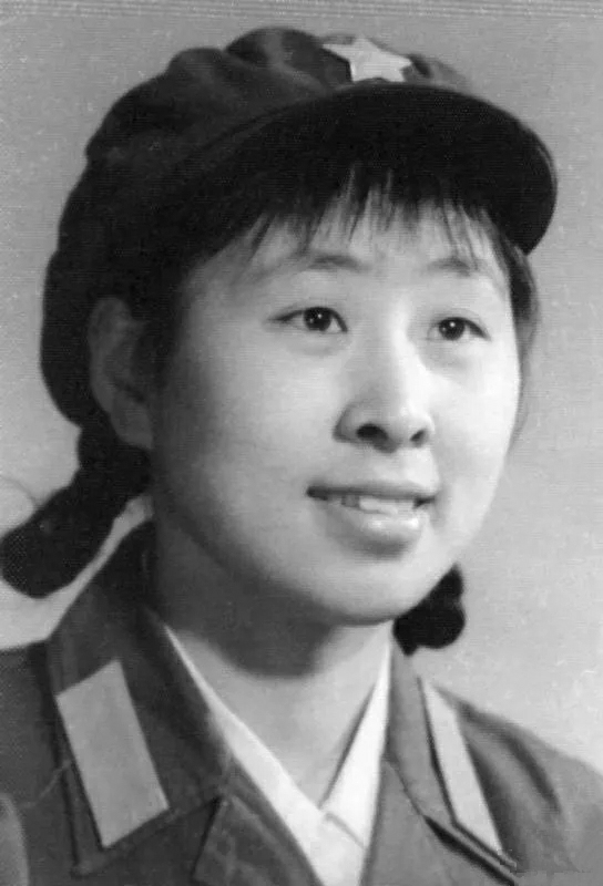 「战友美文」女作家张雪梅长篇小说《曾是女兵》（连载39）