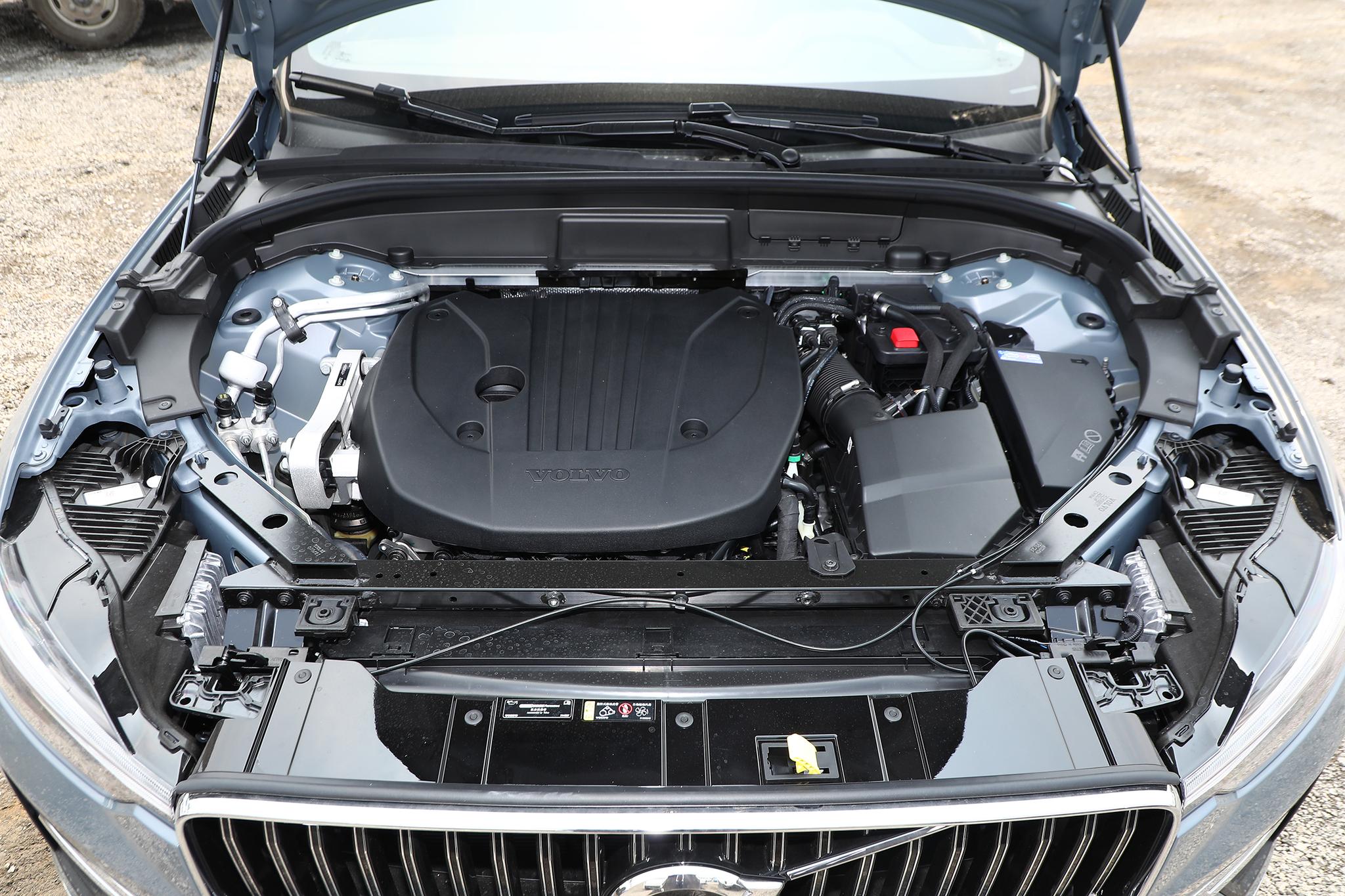 15万2.0t+8at的合资suv,十几万2.0t加9at的合资suv