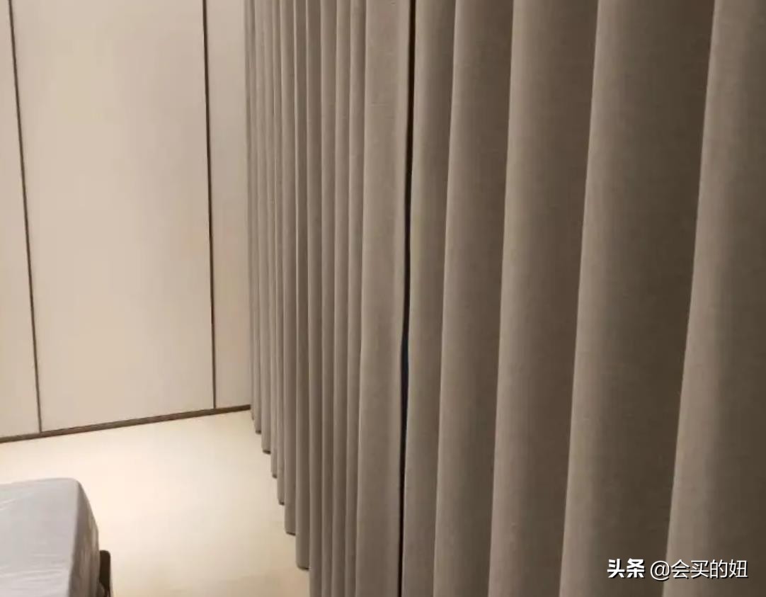 窗帘颜色和布料怎么选才有高级感,窗帘流行什么款式面料好看