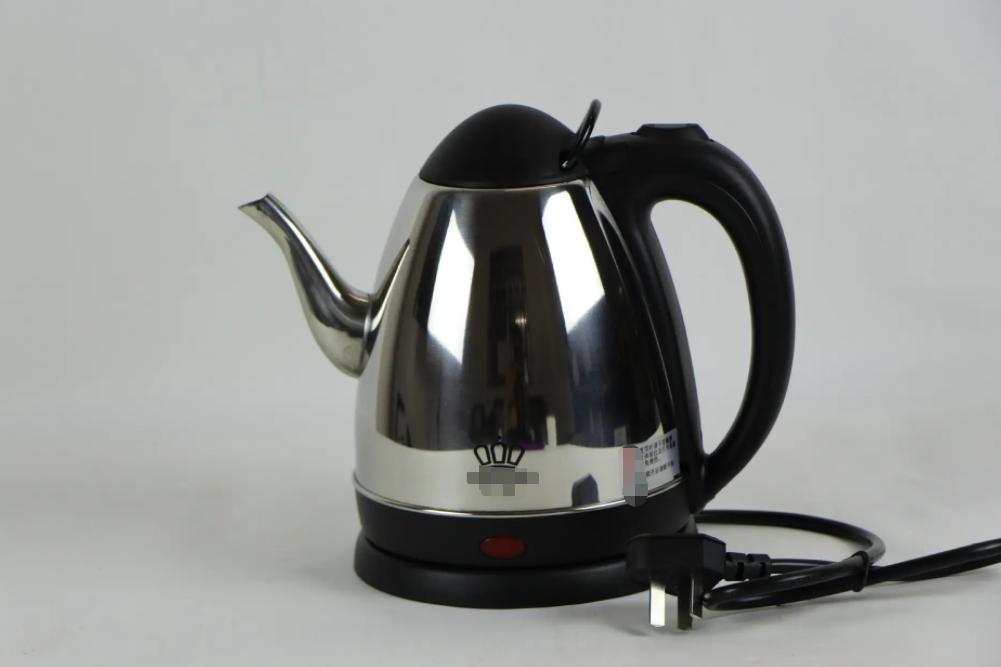 电热水壶烧的水损害神经还致癌,一直喝电热水壶烧的水有害吗