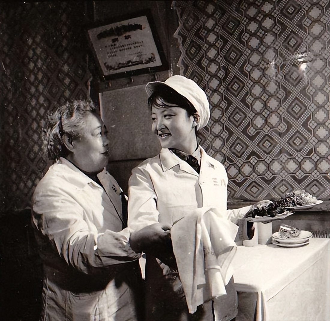 80年代下馆子意味着什么,70年代下馆子有多奢侈