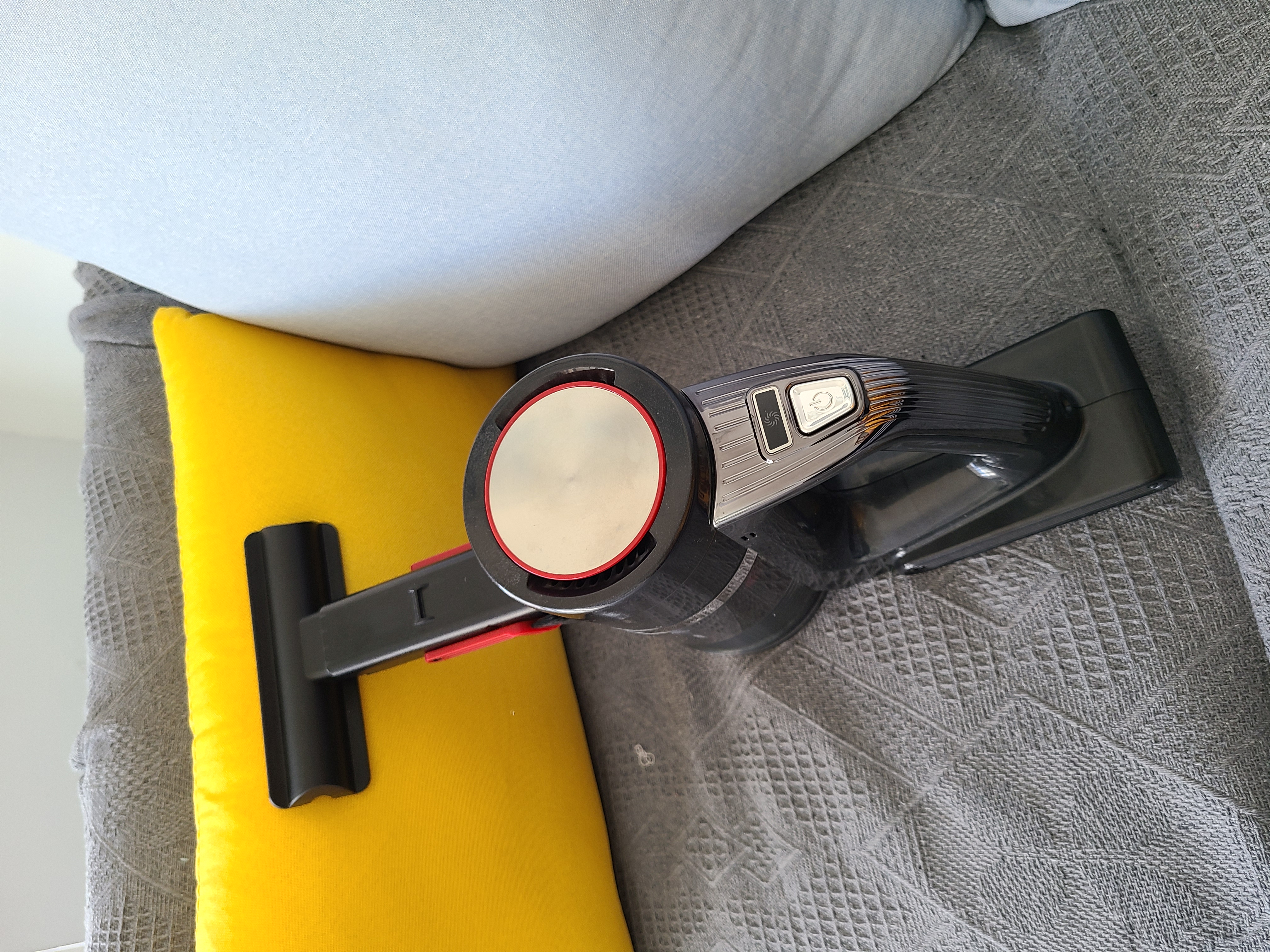 什么牌子吸尘器最好最实用,家用级吸尘器什么品牌好